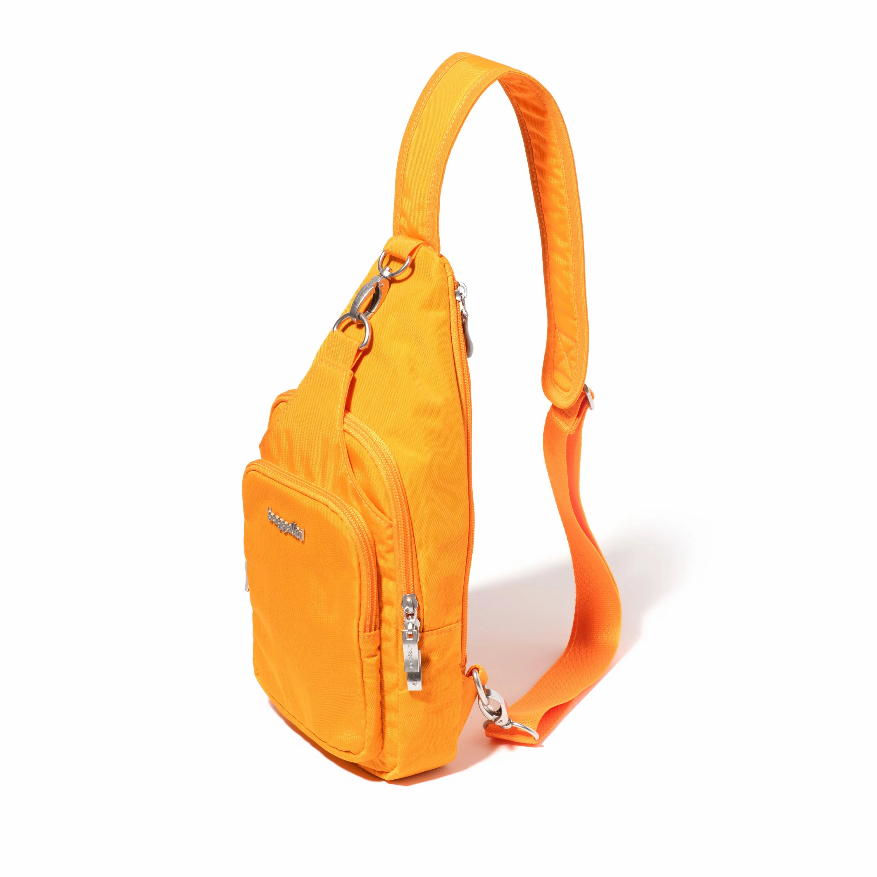baggallini Central Park Sling