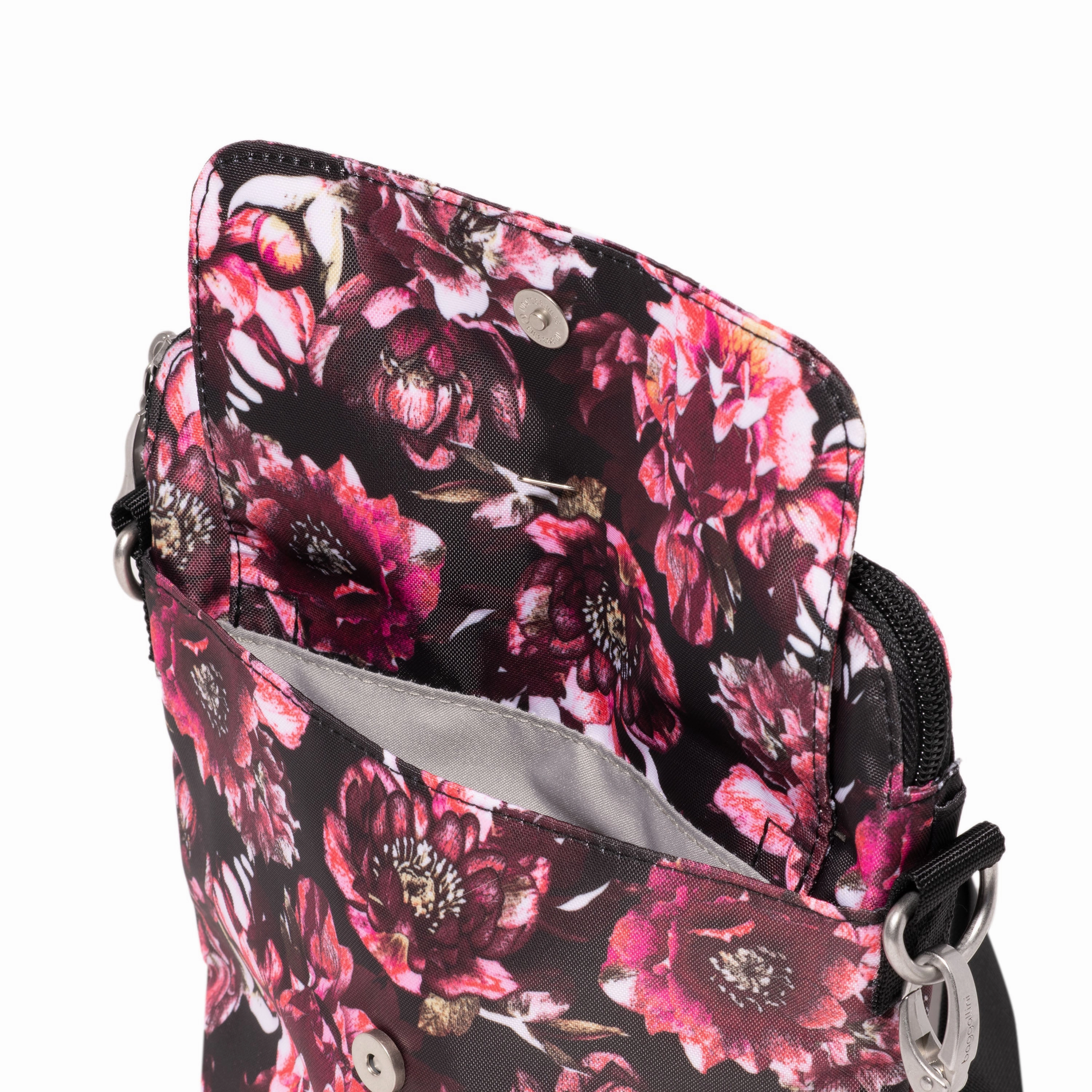 baggallini Women's Let's Escape Crossbody Bag