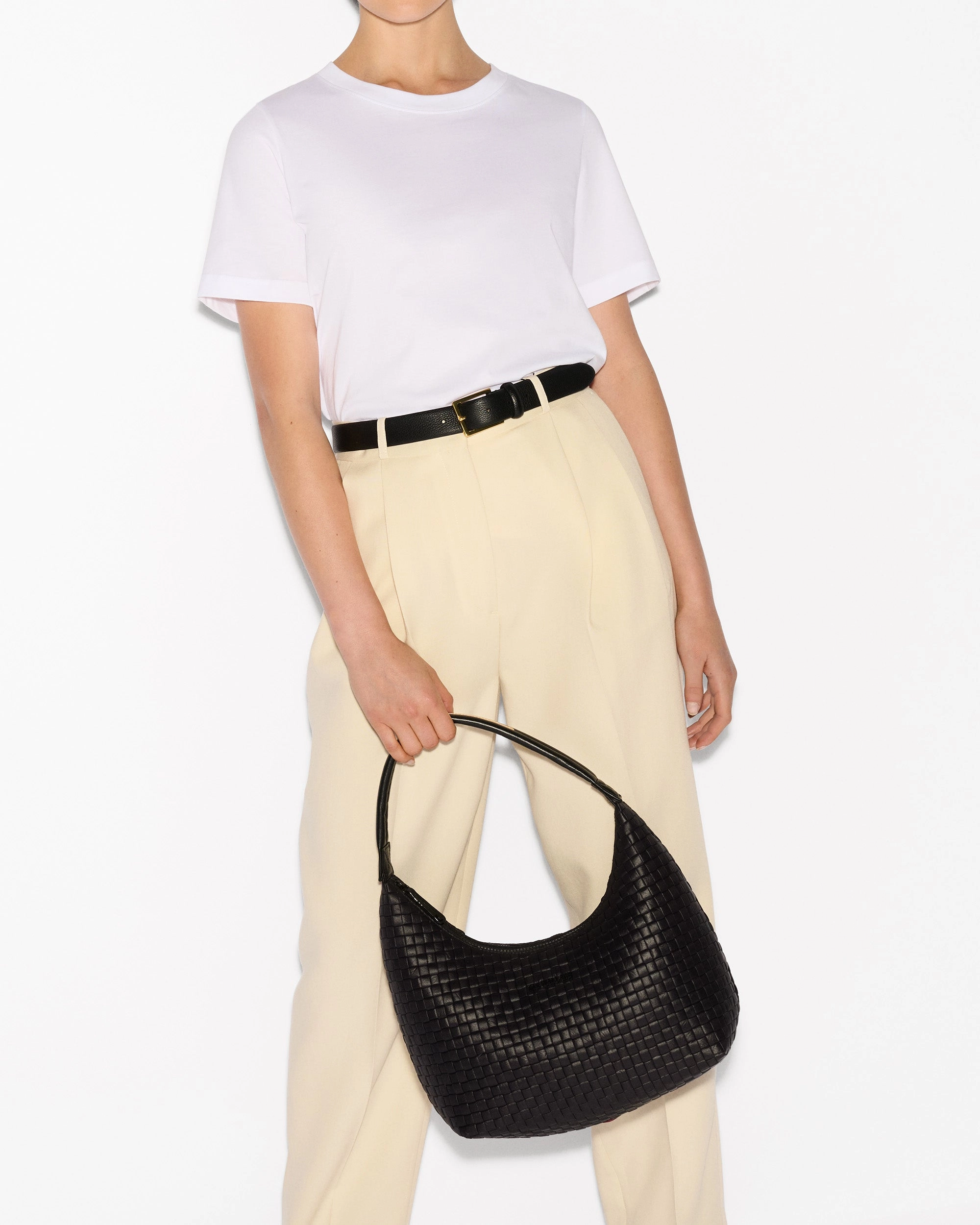 Black Medium Woven Shoulder