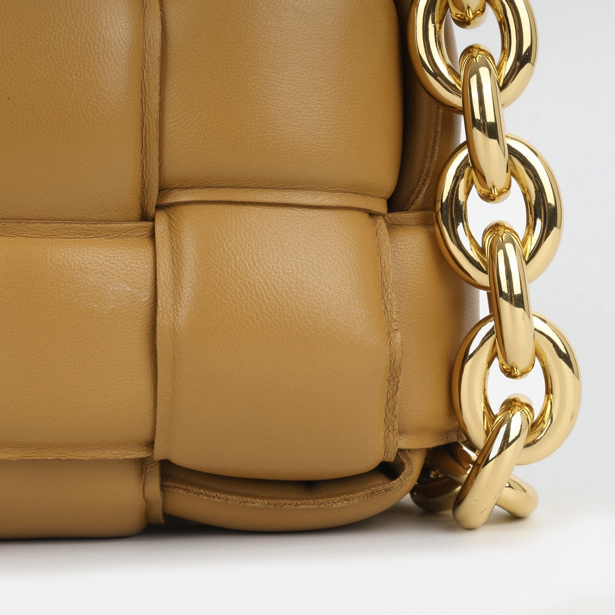 Bottega Veneta Chain Cassette