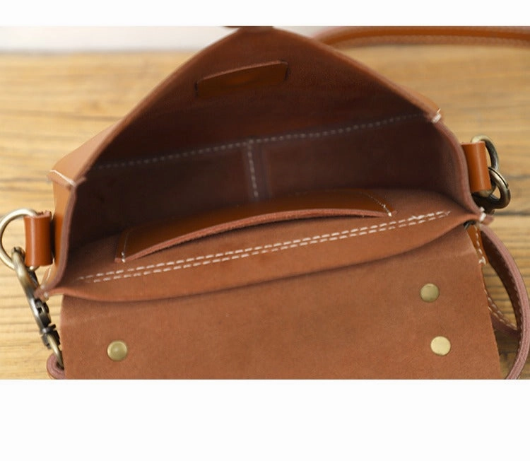 Brown LEATHER Small Cute HandBag WOMEN SHOULDER BAG Saddle Crossbody Purse FOR WOMEN