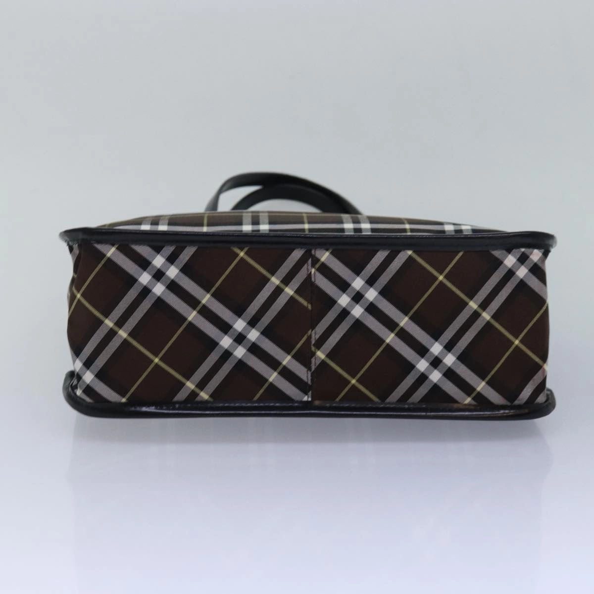 Burberry Nova Check  Synthetic Tote Bag (Pre-Owned)