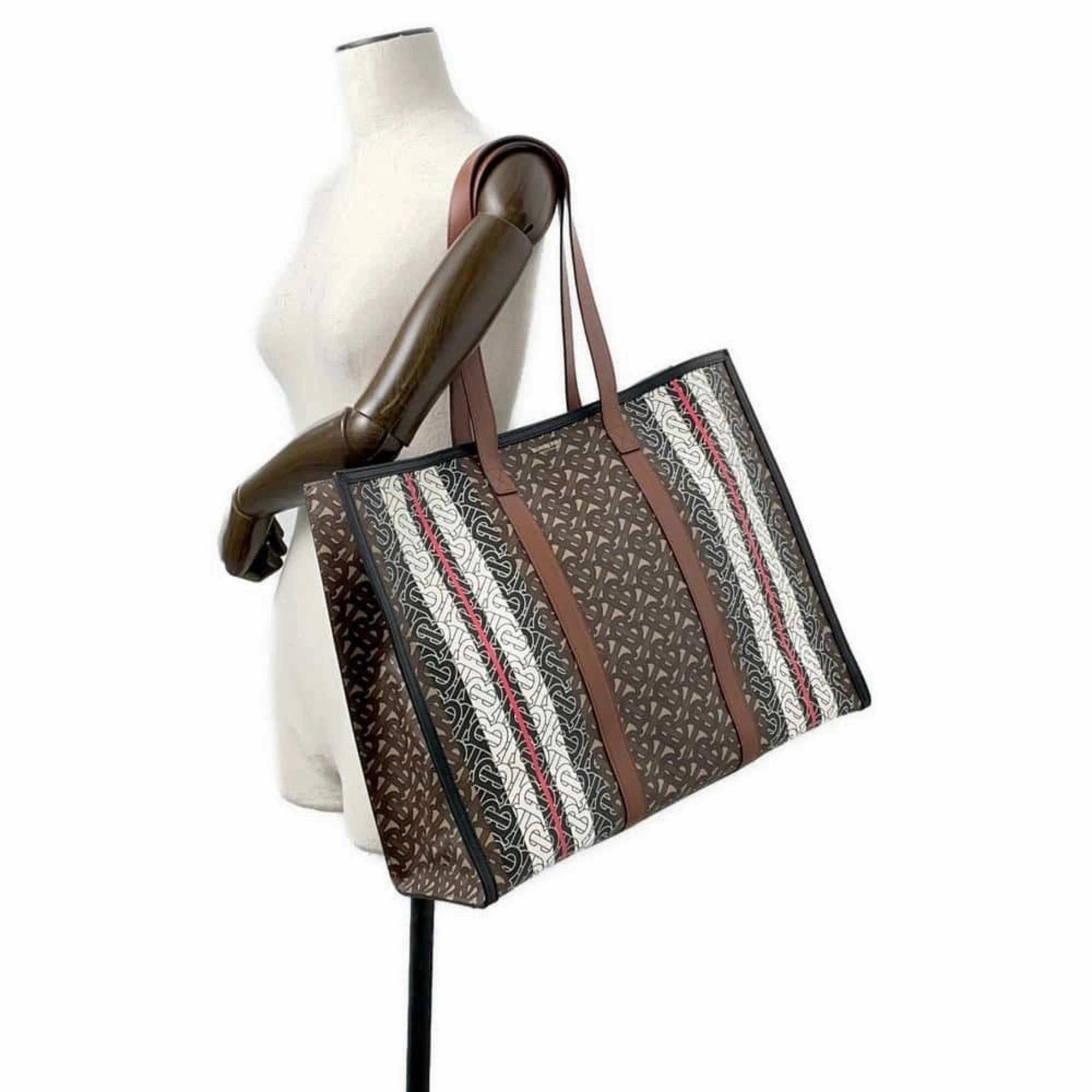 Burberry  Pvc Tote Bag (Pre-Owned)