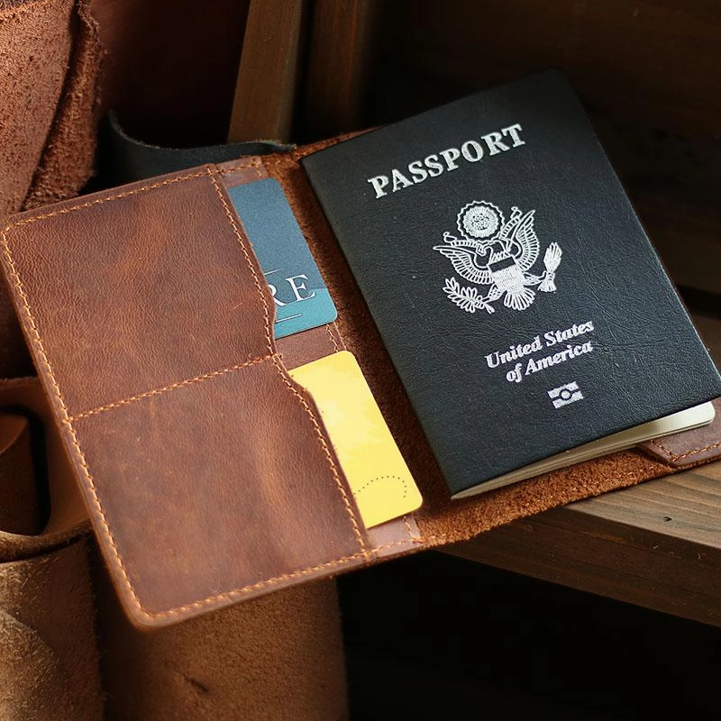 Casual Brown Leather Mens Bifold Passport Holder Travel billfold Wallet Holder For Men