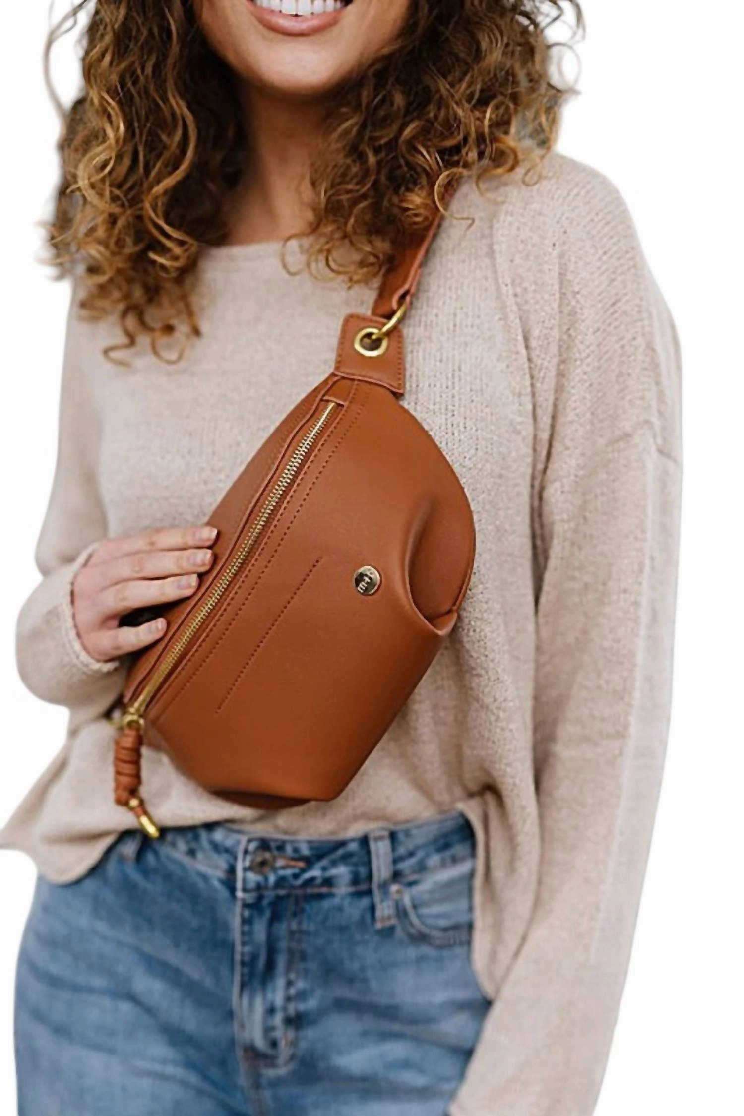 Catherine Fanny/crossbody Bag In Cognac