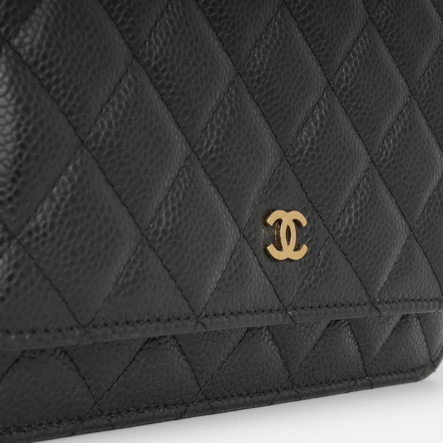Chanel - Classic Wallet On Chain - Black Caviar GHW - Pre-Loved - 2019
