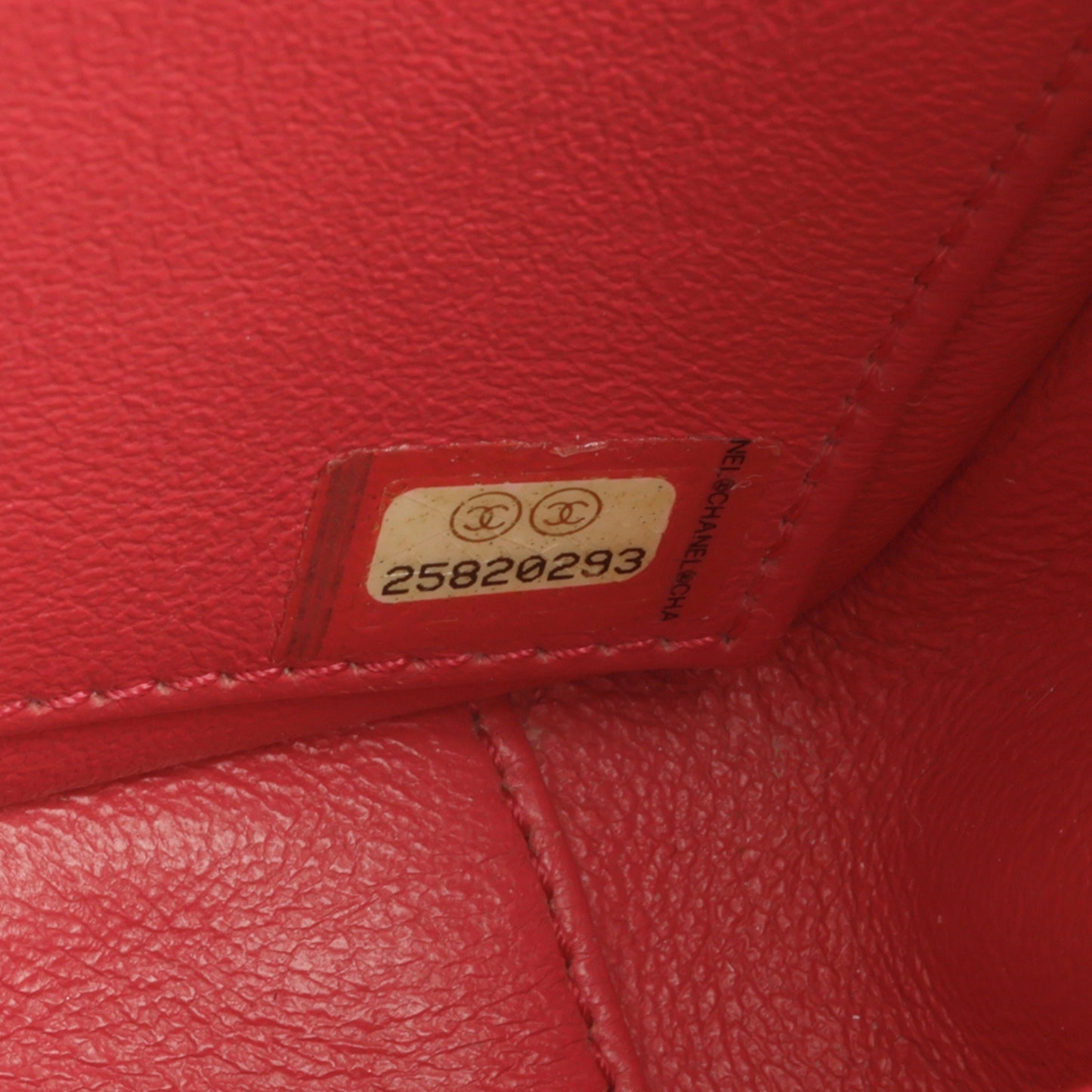 Chanel - Small Business Affinity Flap Bag - Raspberry Quilted Caviar Leather CGHW - Pre-Loved - 2018