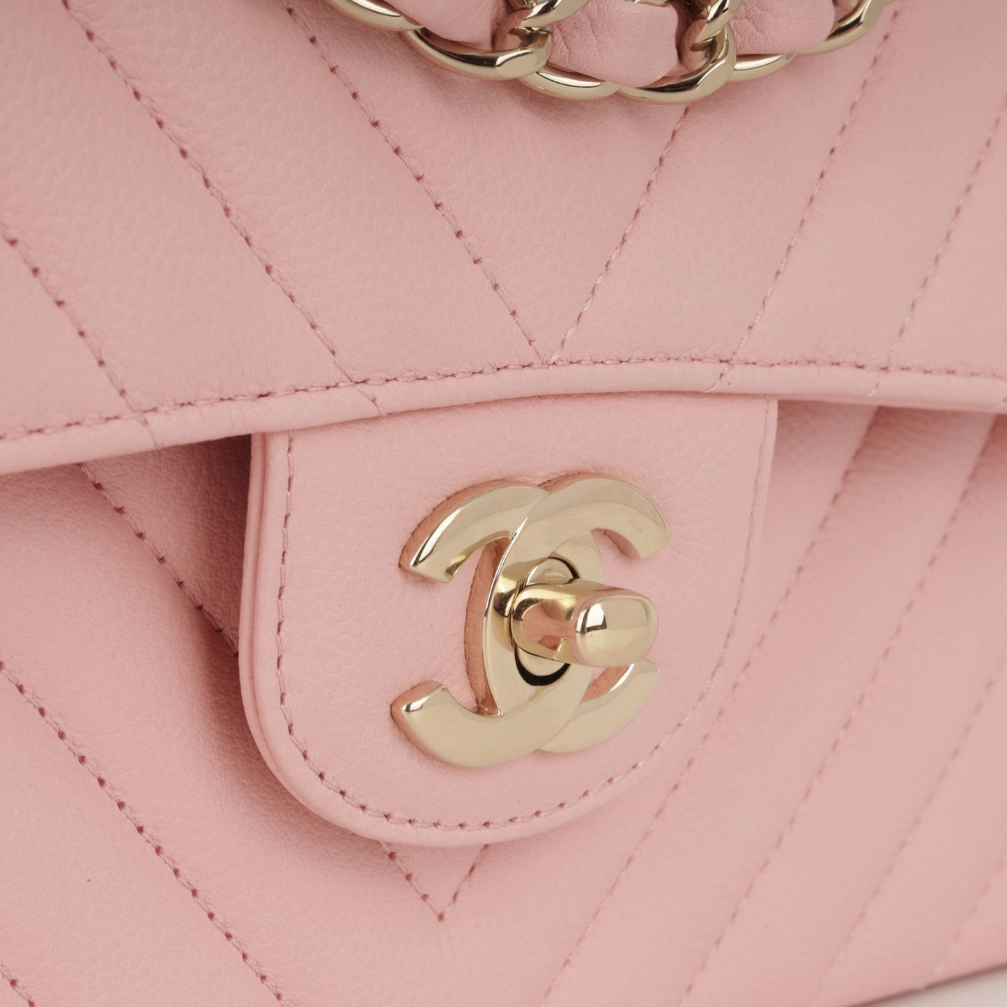 Chanel - Small Classic Flap Bag - Pink Chevron Caviar CGHW - 2021 - Pre-Loved