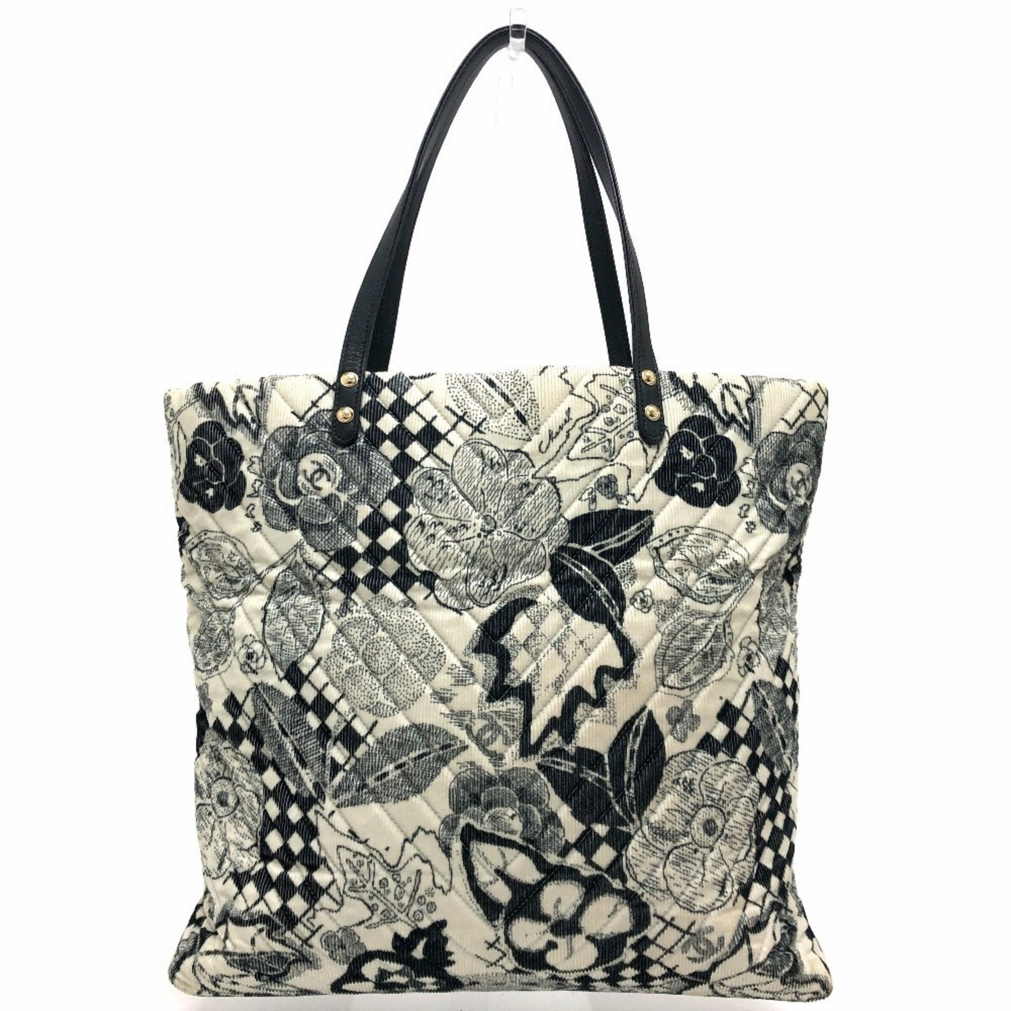 Chanel  Canvas Handbag Tote Bag (Pre-Owned)