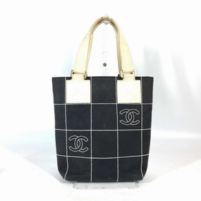 Chanel  Canvas Handbag Tote Bag (Pre-Owned)