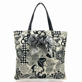 Chanel  Canvas Handbag Tote Bag (Pre-Owned)