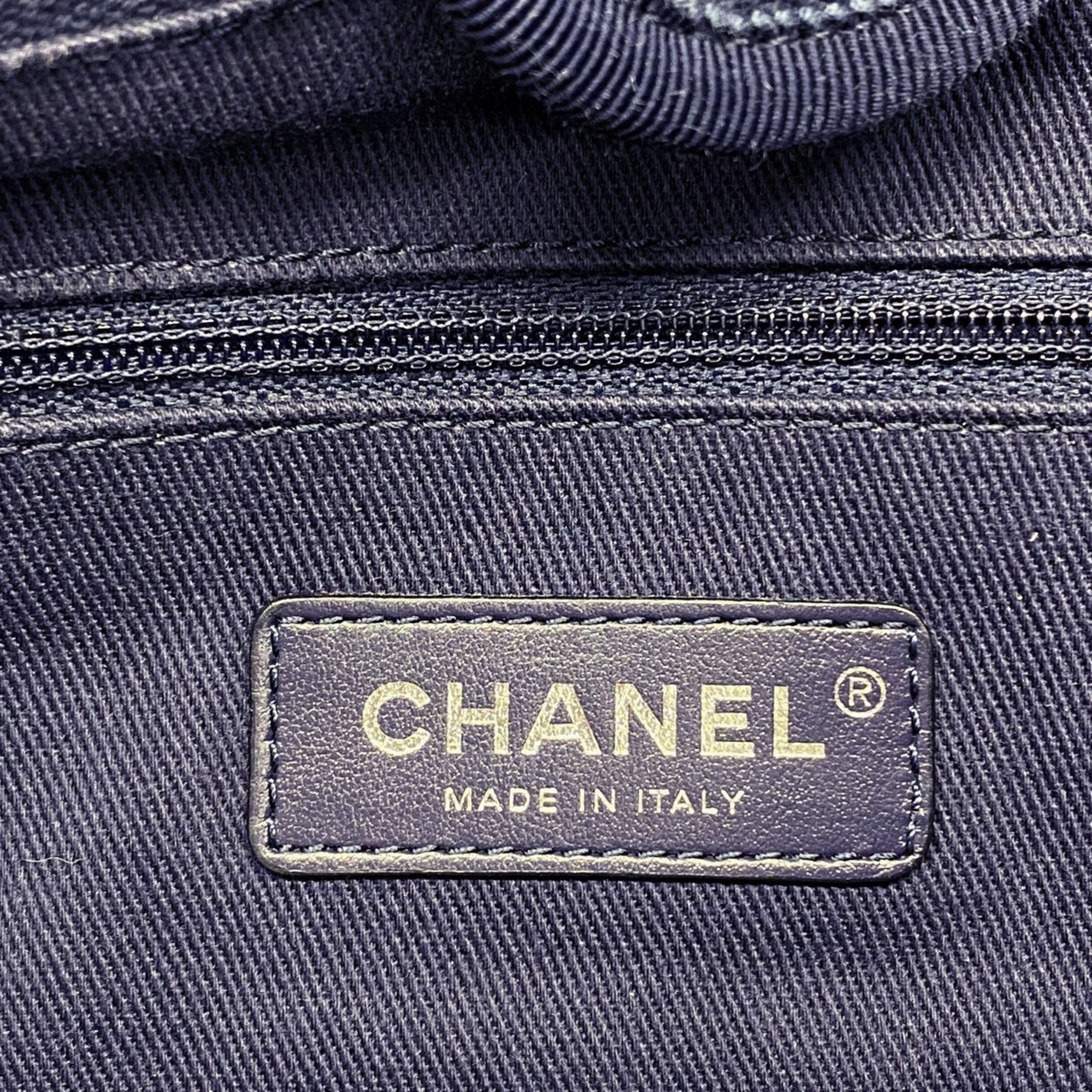 Chanel Canvas Tote Bag (Pre-Owned)