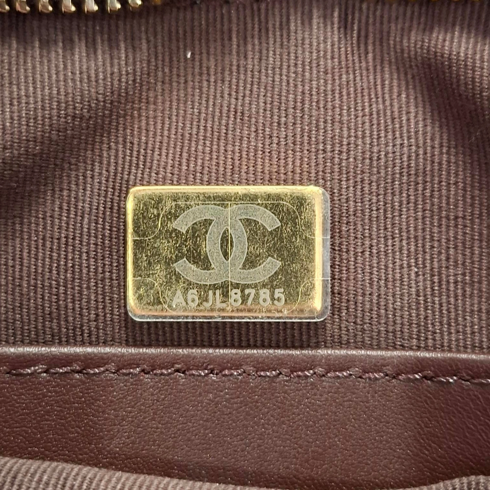 Chanel CC Quilted Mixed Chain Hobo Shoulder Bag in Brown Leather