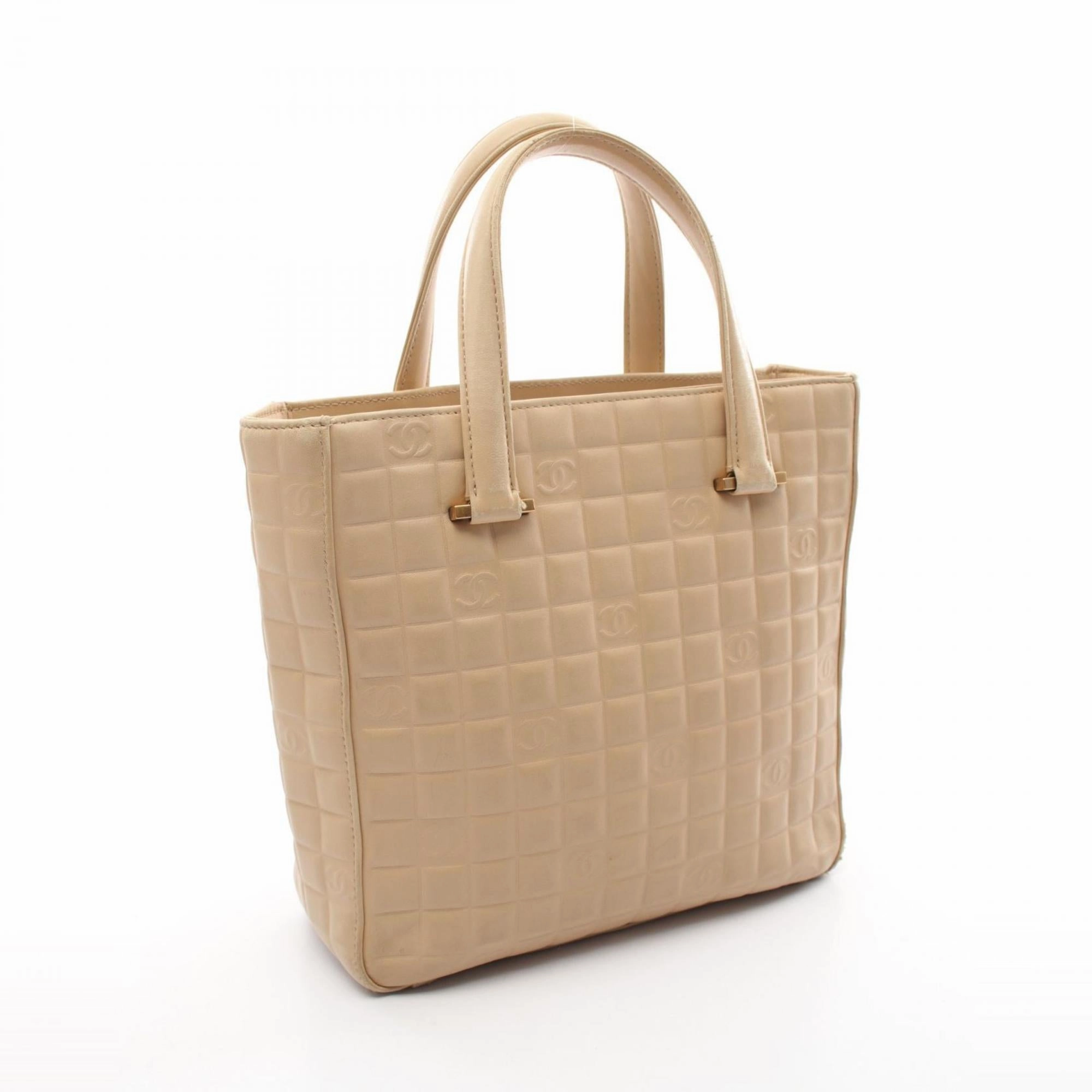 Chanel Chocolate Bar Leather Tote Bag (Pre-Owned)
