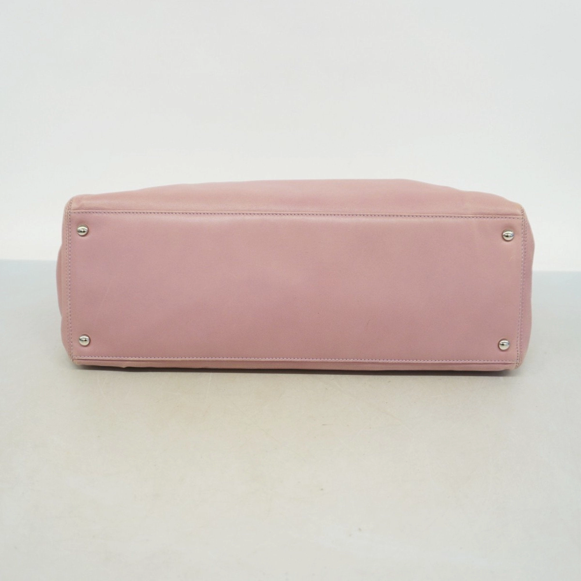 Chanel Executive Leather Tote Bag (Pre-Owned)