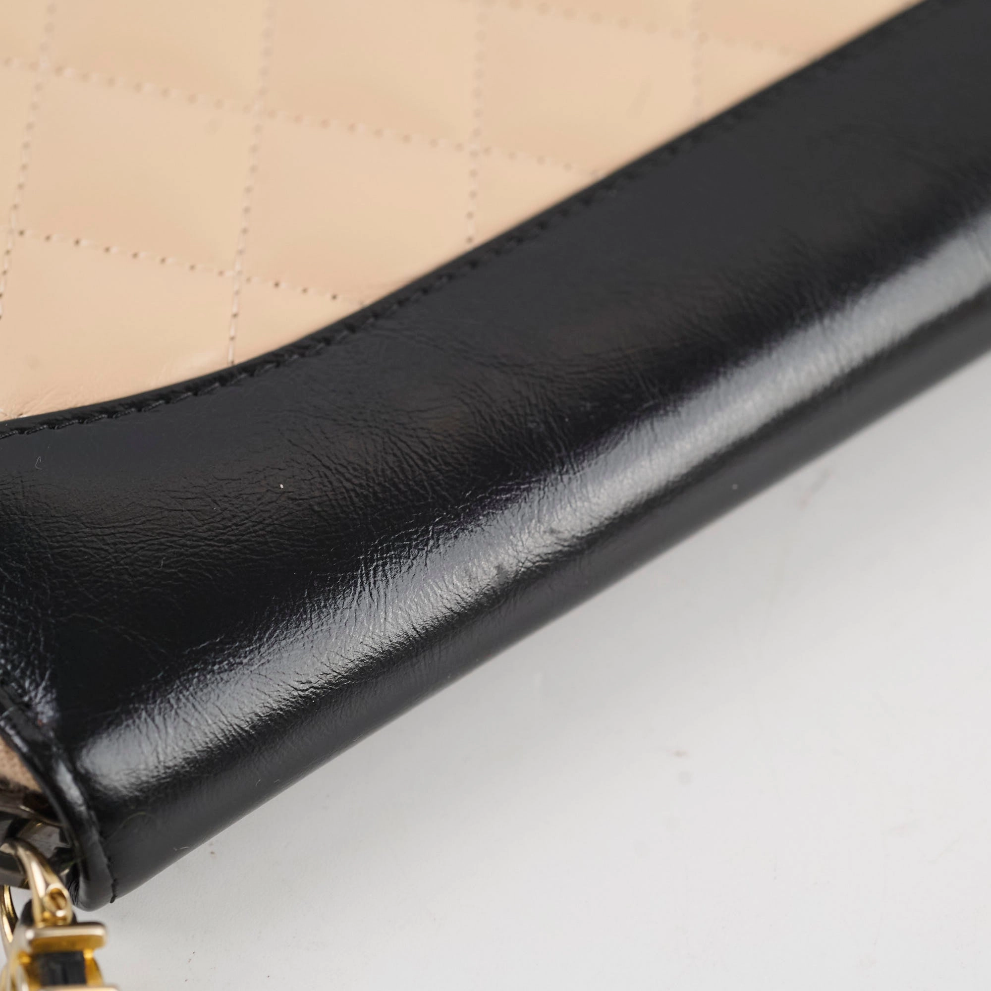 Chanel Gabrielle Zippy Wallet Beige/Black