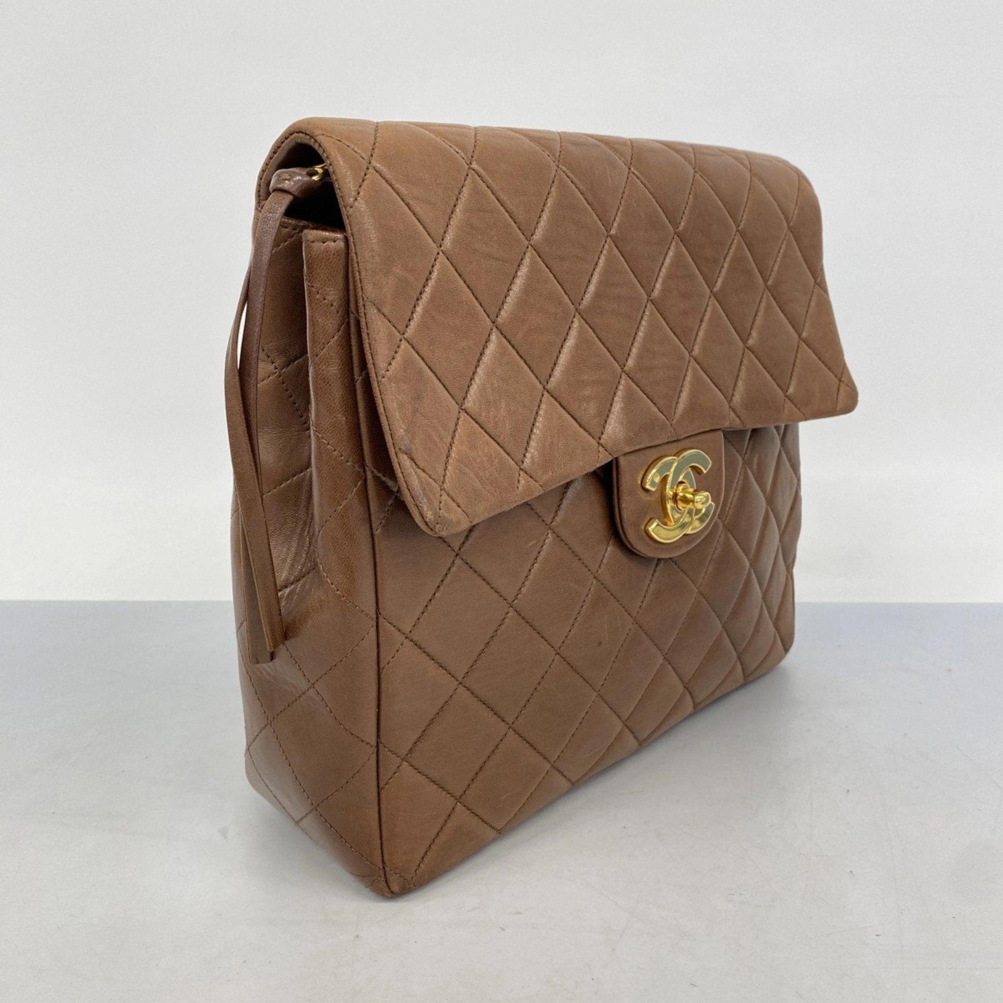 Chanel Leather Backpack (Pre-Owned)