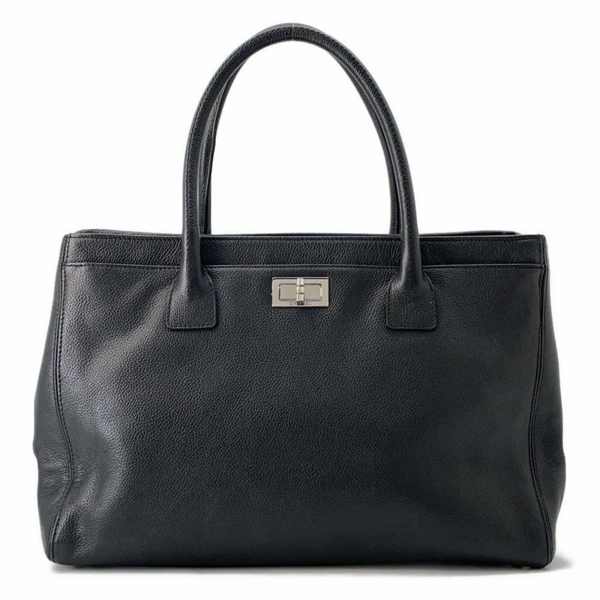 Chanel Leather Pouch Tote Bag (Pre-Owned)