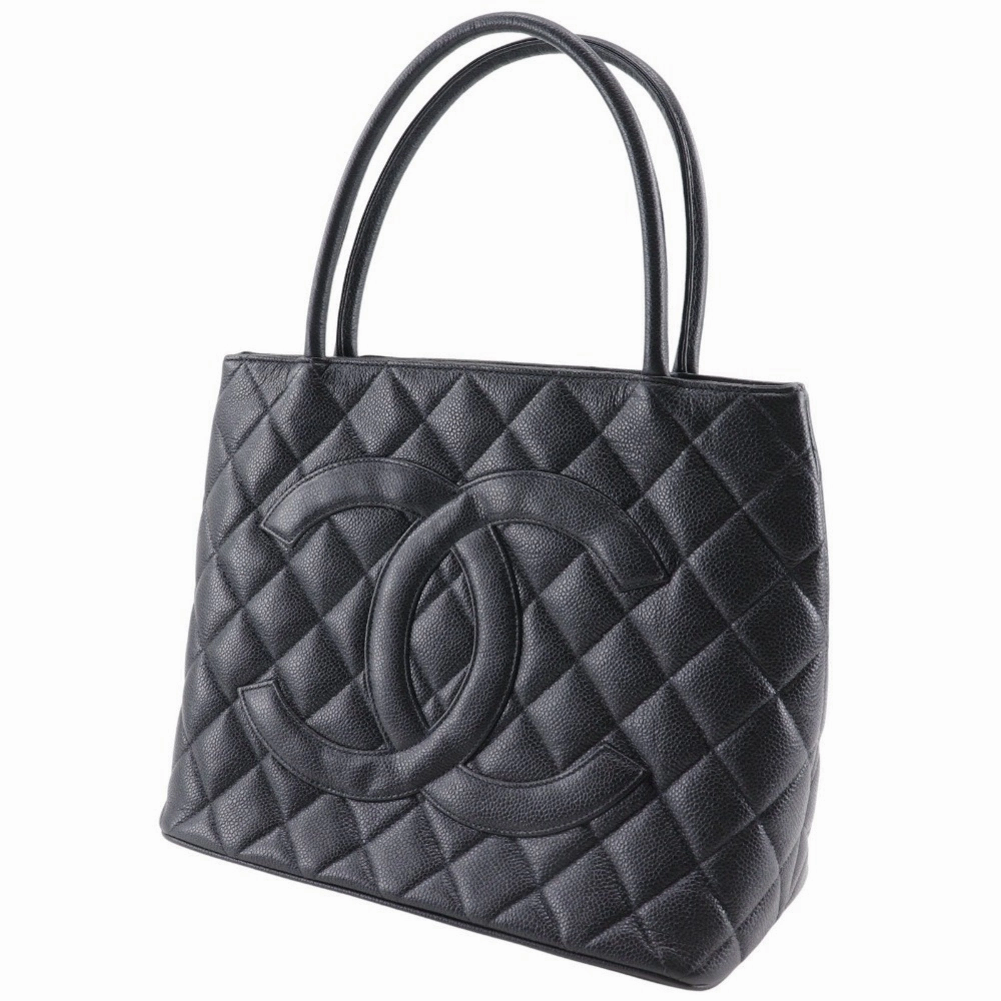 Chanel Medaillon Leather Tote Bag (Pre-Owned)