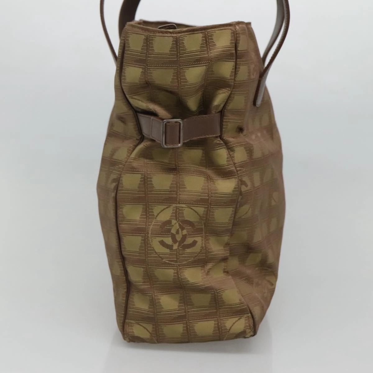 Chanel Travel Line Synthetic Tote Bag (Pre-Owned)
