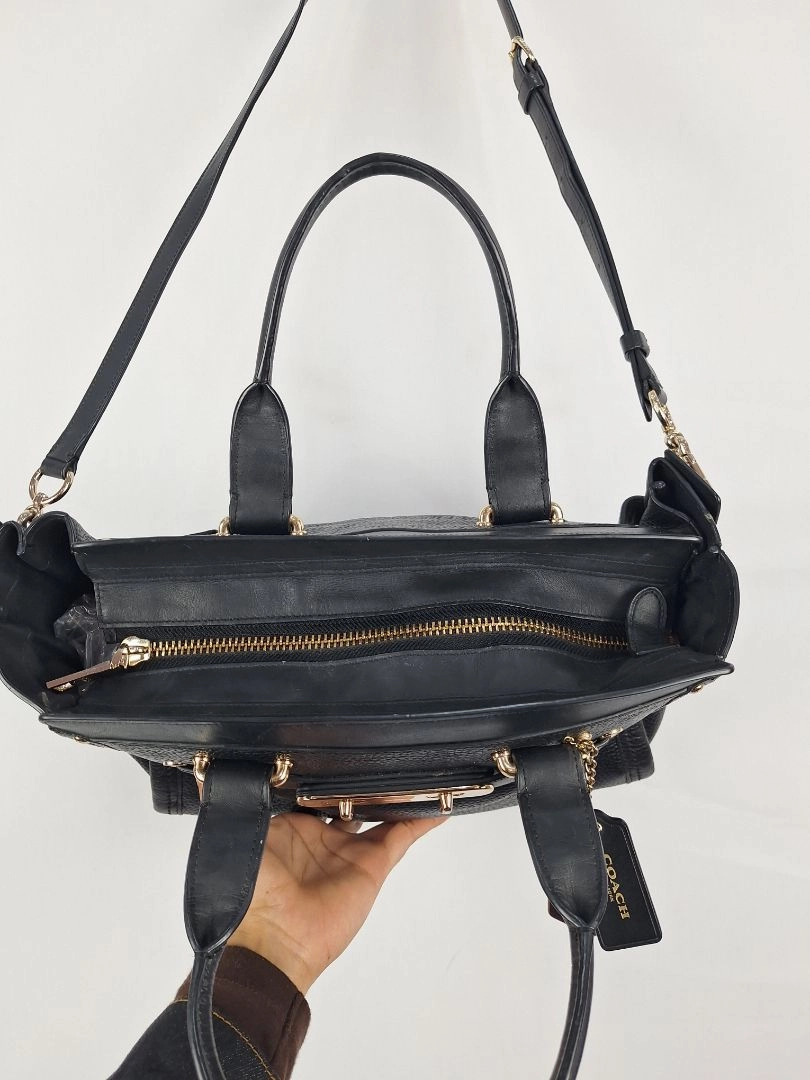 Coach Black Swagger Pebble Leather Bag