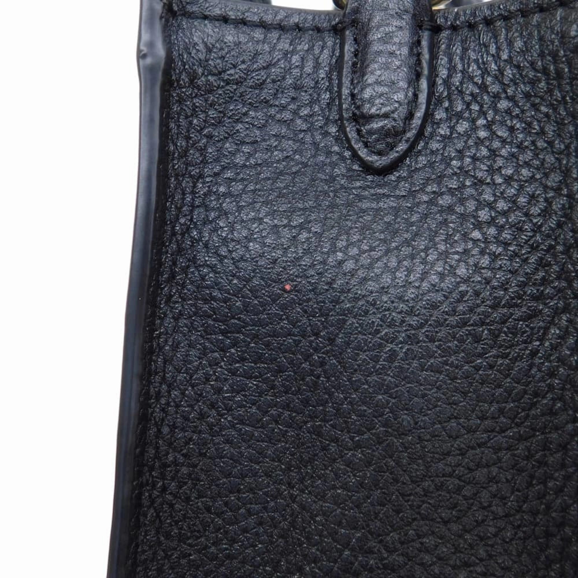 Coach  Leather Handbag Shoulder Bag (Pre-Owned)