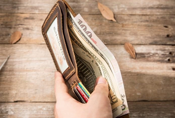 Cool Leather Mens Coffee Slim Small Wallet Bifold Vintage billfold Wallet for Men