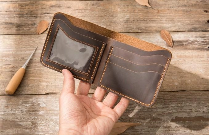 Cool Leather Mens Coffee Slim Small Wallet Bifold Vintage billfold Wallet for Men