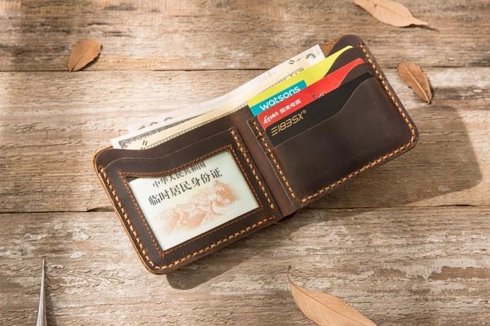 Cool Leather Mens Coffee Slim Small Wallet Bifold Vintage billfold Wallet for Men