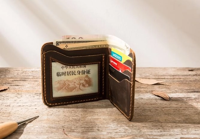Cool Leather Mens Coffee Slim Small Wallet Bifold Vintage billfold Wallet for Men