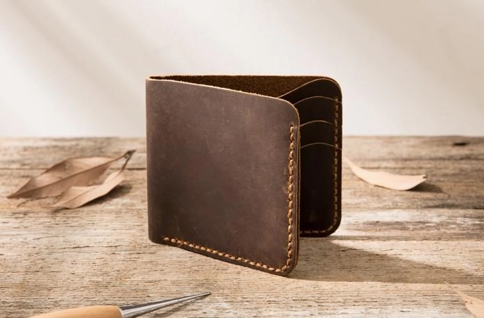 Cool Leather Mens Coffee Slim Small Wallet Bifold Vintage billfold Wallet for Men