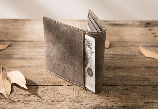 Cool Leather Mens Gray Small Wallet Bifold Vintage Slim billfold Wallet for Men