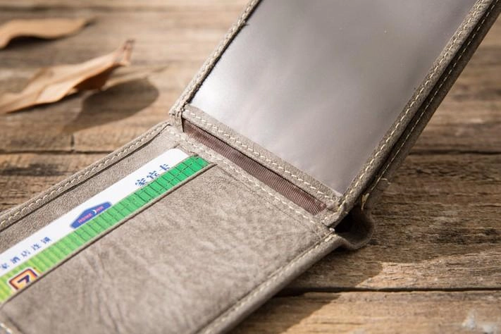 Cool Leather Mens Gray Small Wallet Bifold Vintage Slim billfold Wallet for Men