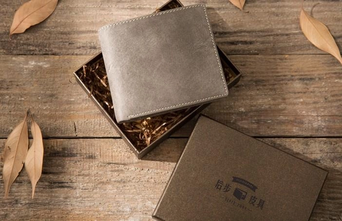 Cool Leather Mens Gray Small Wallet Bifold Vintage Slim billfold Wallet for Men