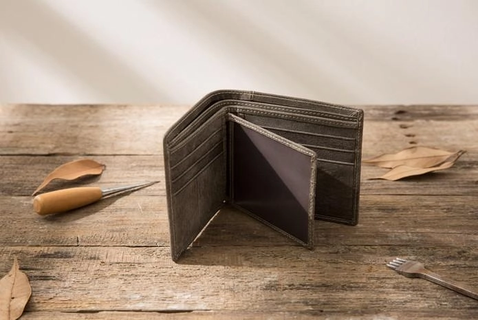 Cool Leather Mens Gray Small Wallet Bifold Vintage Slim billfold Wallet for Men