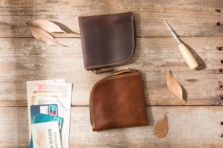 Cool Leather Mens Small Front Pocket Wallet Vintage billfold Wallets for Men