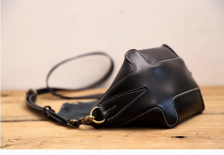 Cute Black LEATHER WOMEN Small SHOULDER BAG Handmade Small Crossbody Purse FOR WOMEN