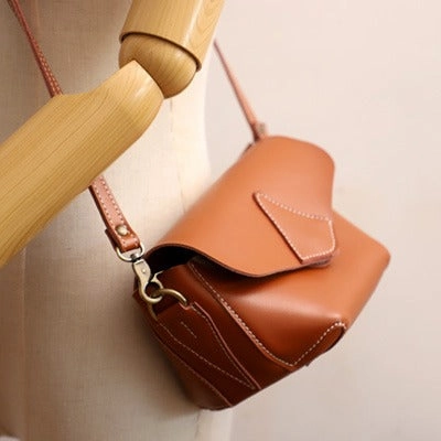 Cute Black LEATHER WOMEN Small SHOULDER BAG Handmade Small Crossbody Purse FOR WOMEN