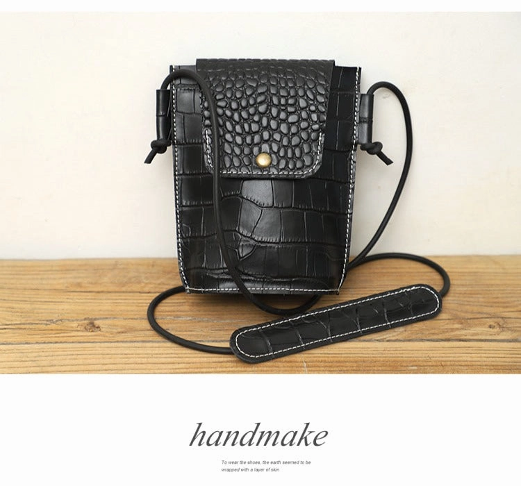 Cute LEATHER Small Side Bag Camel Crocodile Pattern WOMEN Crossbody BAG Purse FOR WOMEN
