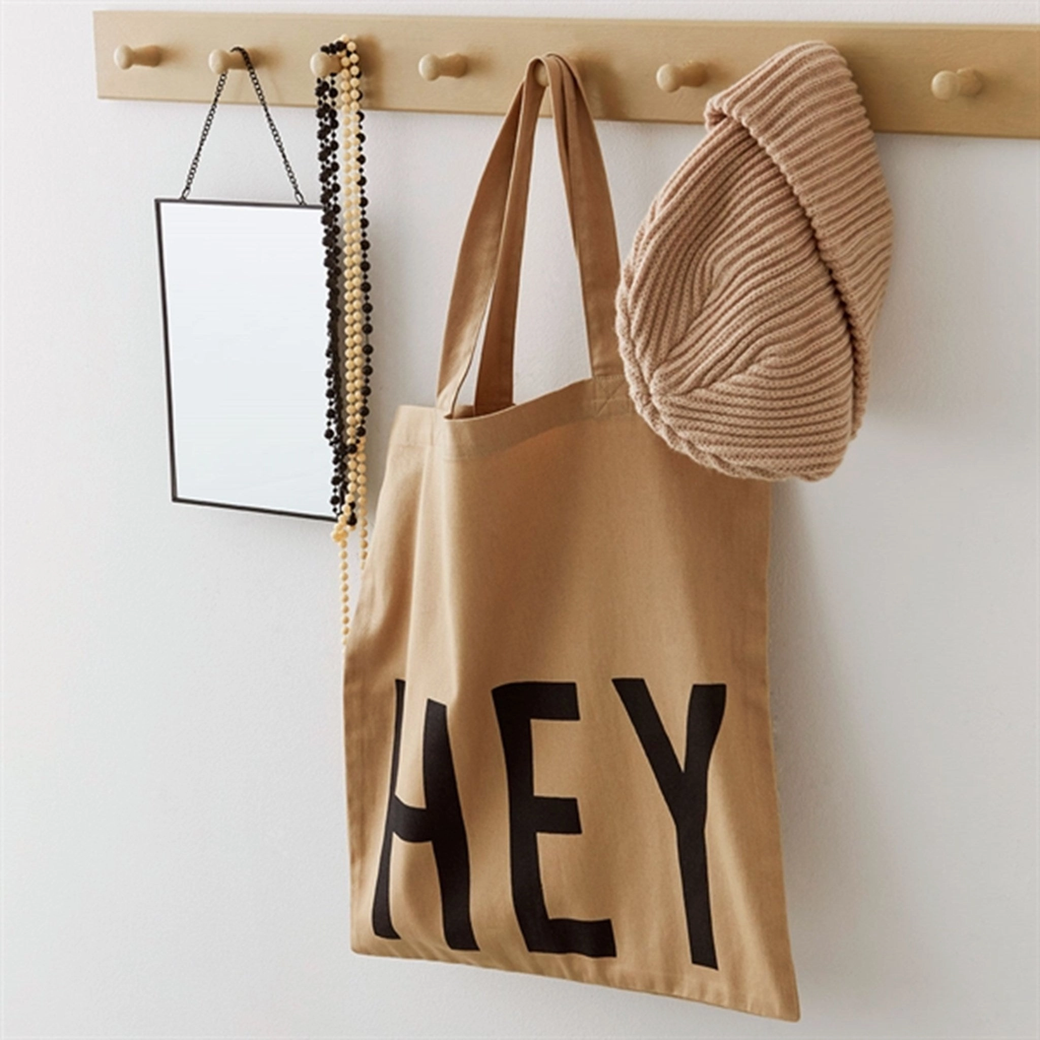 Design Letters Tote Bag Hey Beige