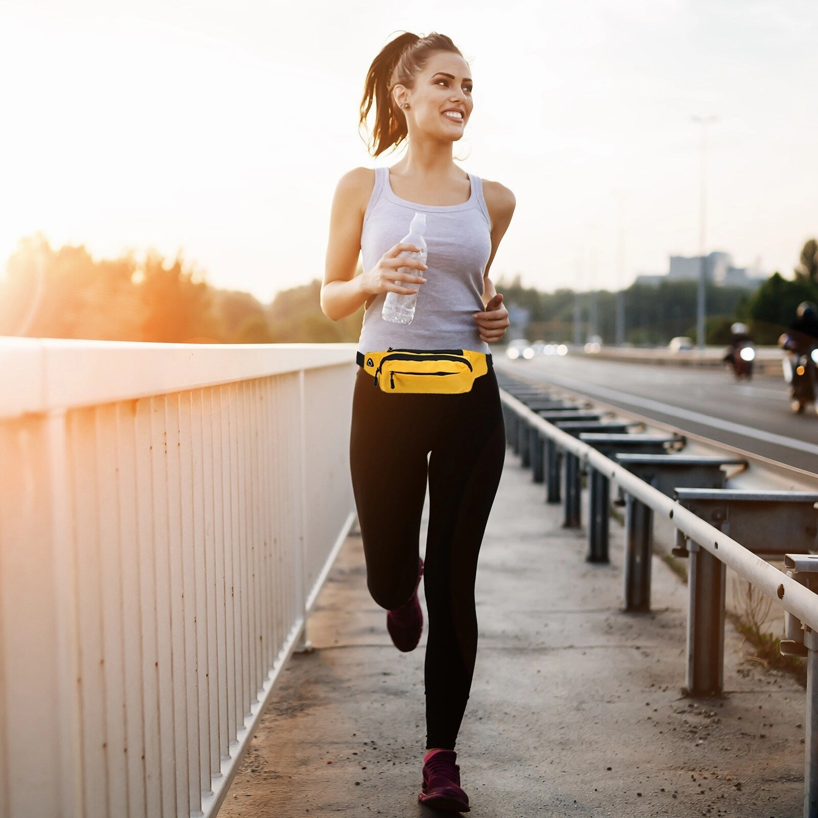 Fanny Pack, Adjustable Belt Bag for Men and Women for Hiking