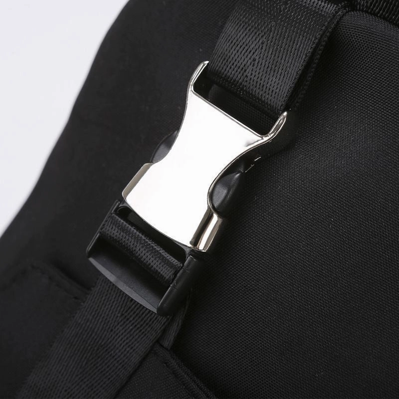 Fashionable Lightweight Chest Bag For Men and Women 4112
