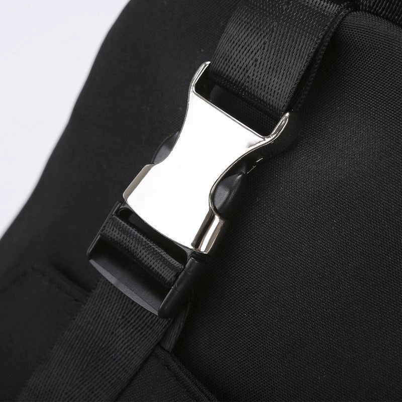Fashionable Lightweight Chest Bag For Men and Women 4112