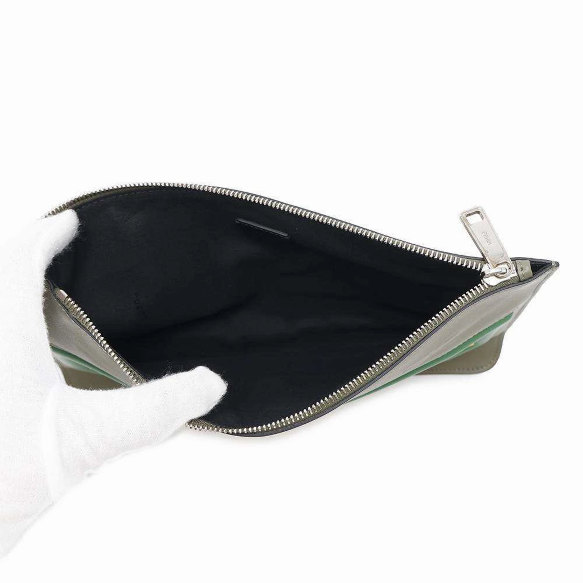 Fendi Leather Clutch Bag (Pre-Owned)