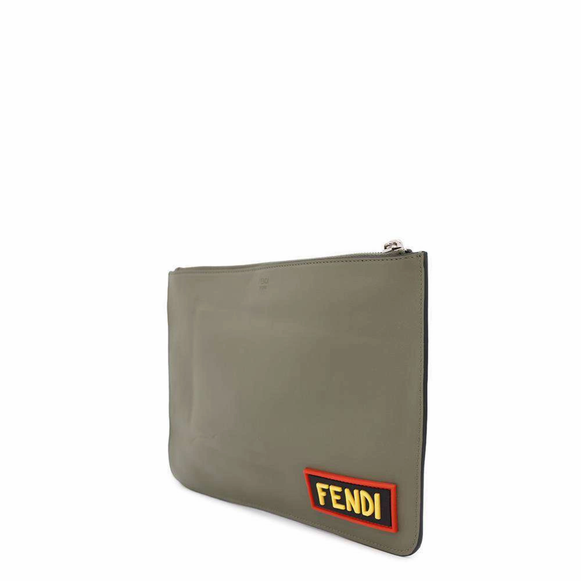 Fendi Leather Clutch Bag (Pre-Owned)