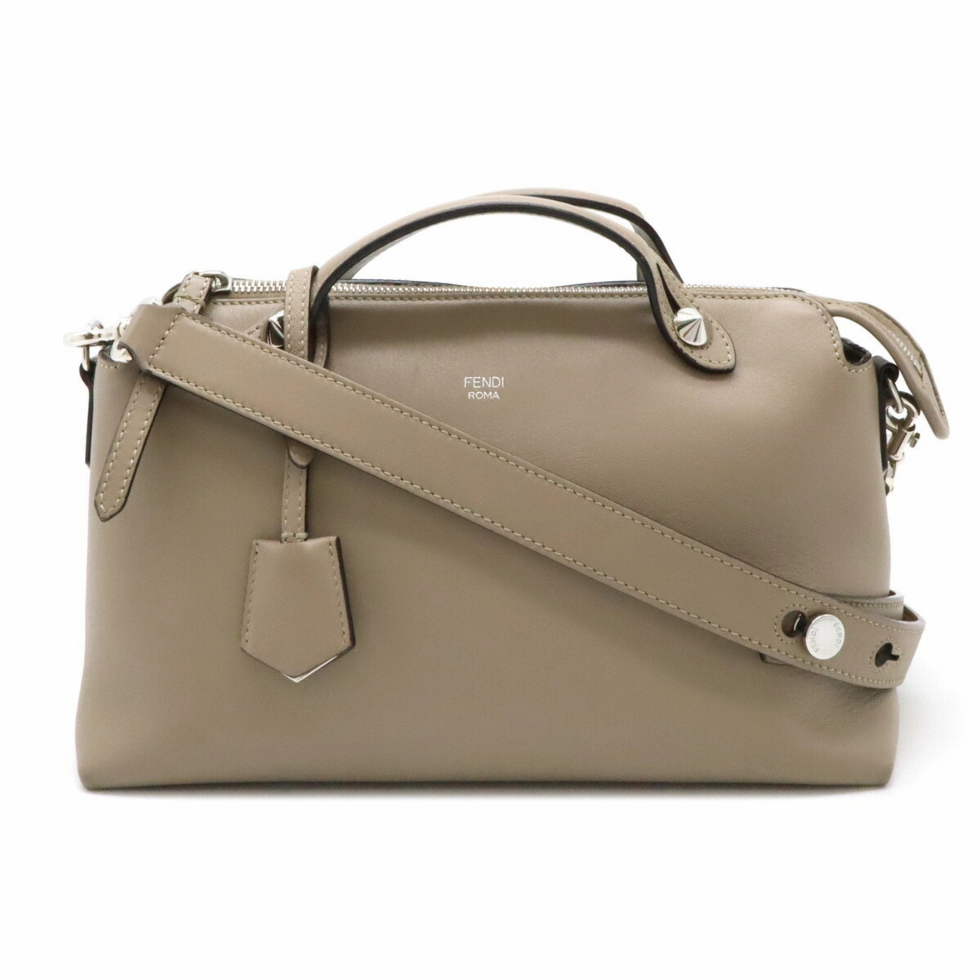 Fendi Leather Handbag Shoulder Bag (Pre-Owned)
