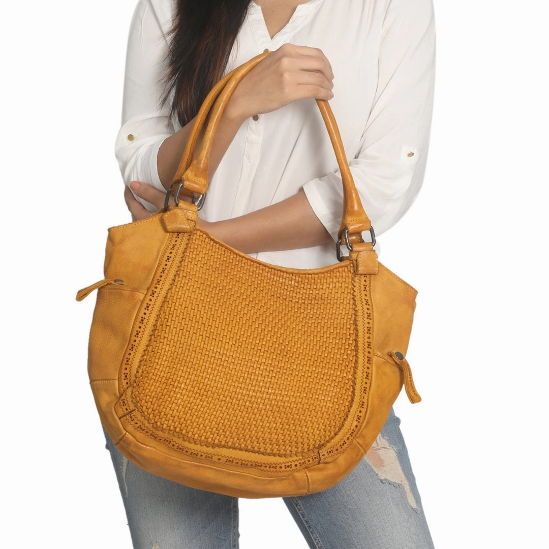 Fika - The Shoulder Bag