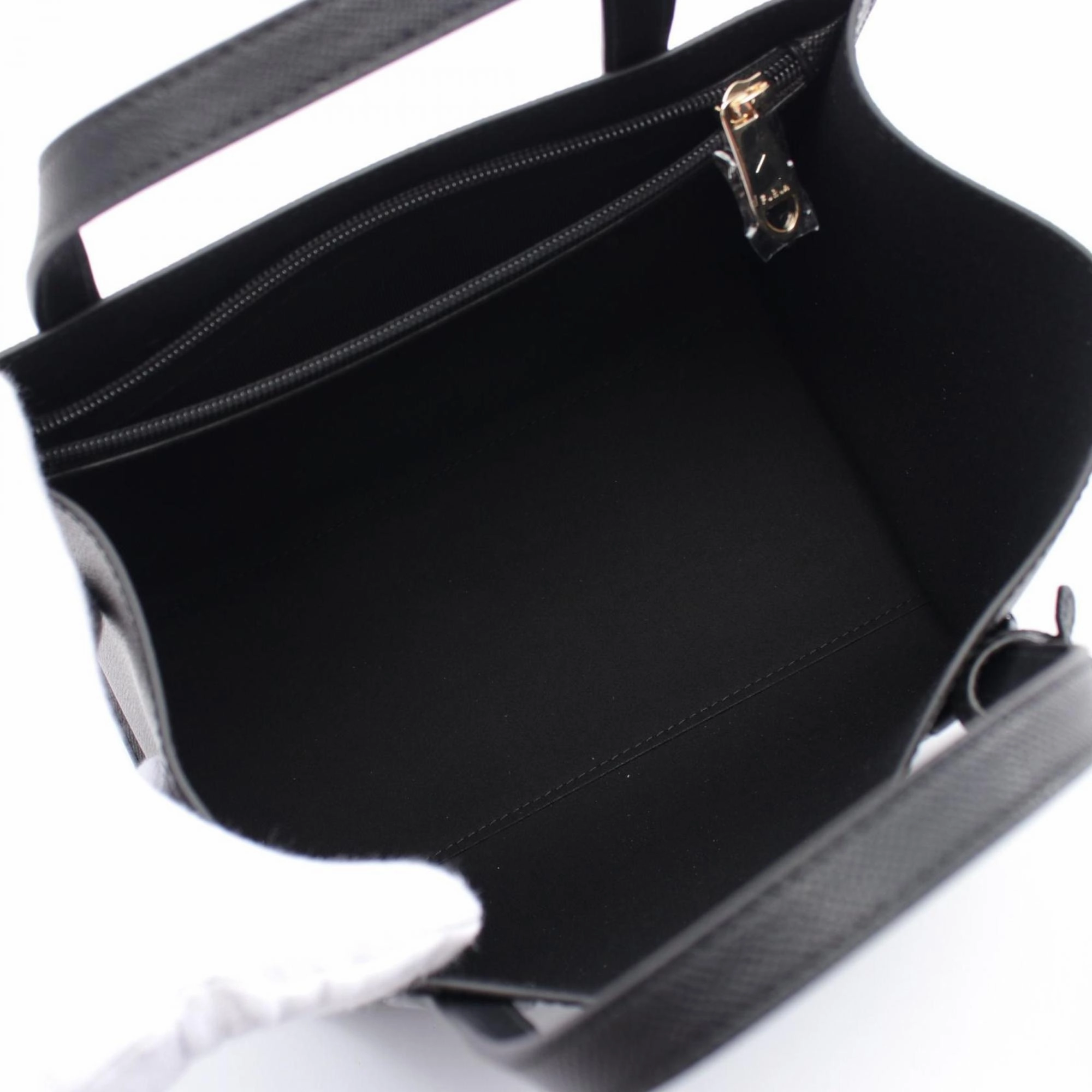 Furla Leather Tote Bag (Pre-Owned)
