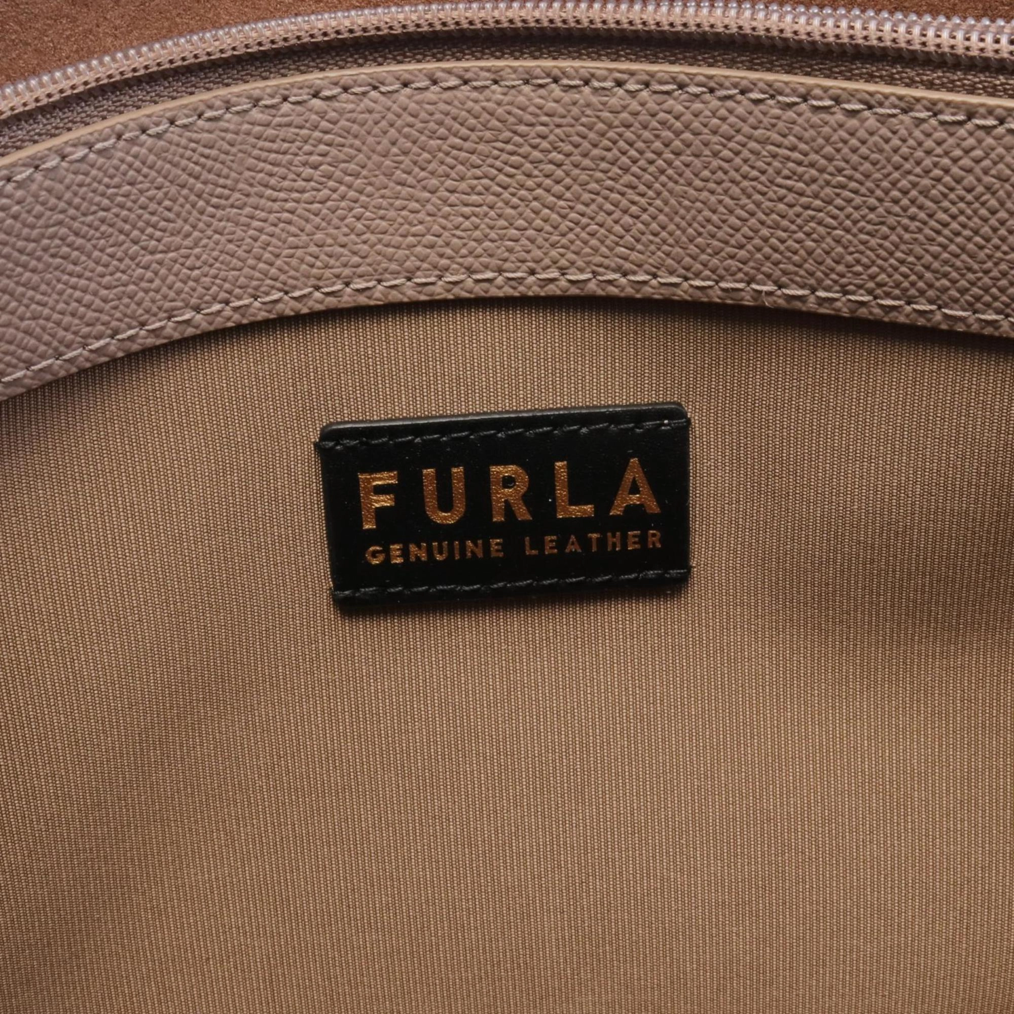 Furla Leather Tote Bag (Pre-Owned)