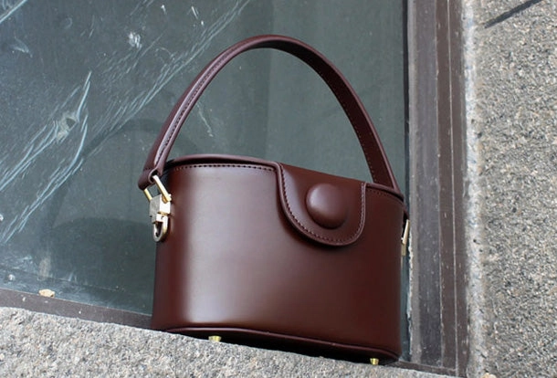 Genuine Leather Doctor Bag Bucket Bag Handbag Shoulder Bag for Women Leather Crossbody Bag